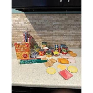 #melissaanddoug pretend play food lot bw